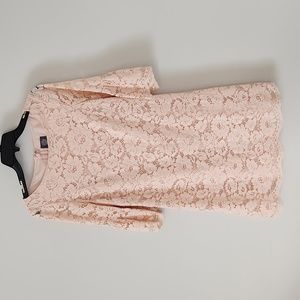 Lace bell sleeve dress